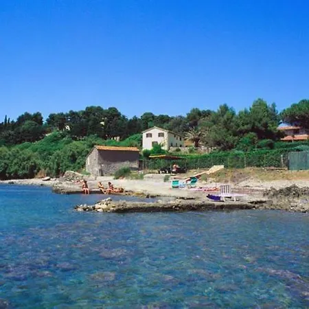 Sleeps 10 Pool Wifi * Talamone