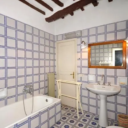 Sleeps 10 Pool Wifi Villa Talamone